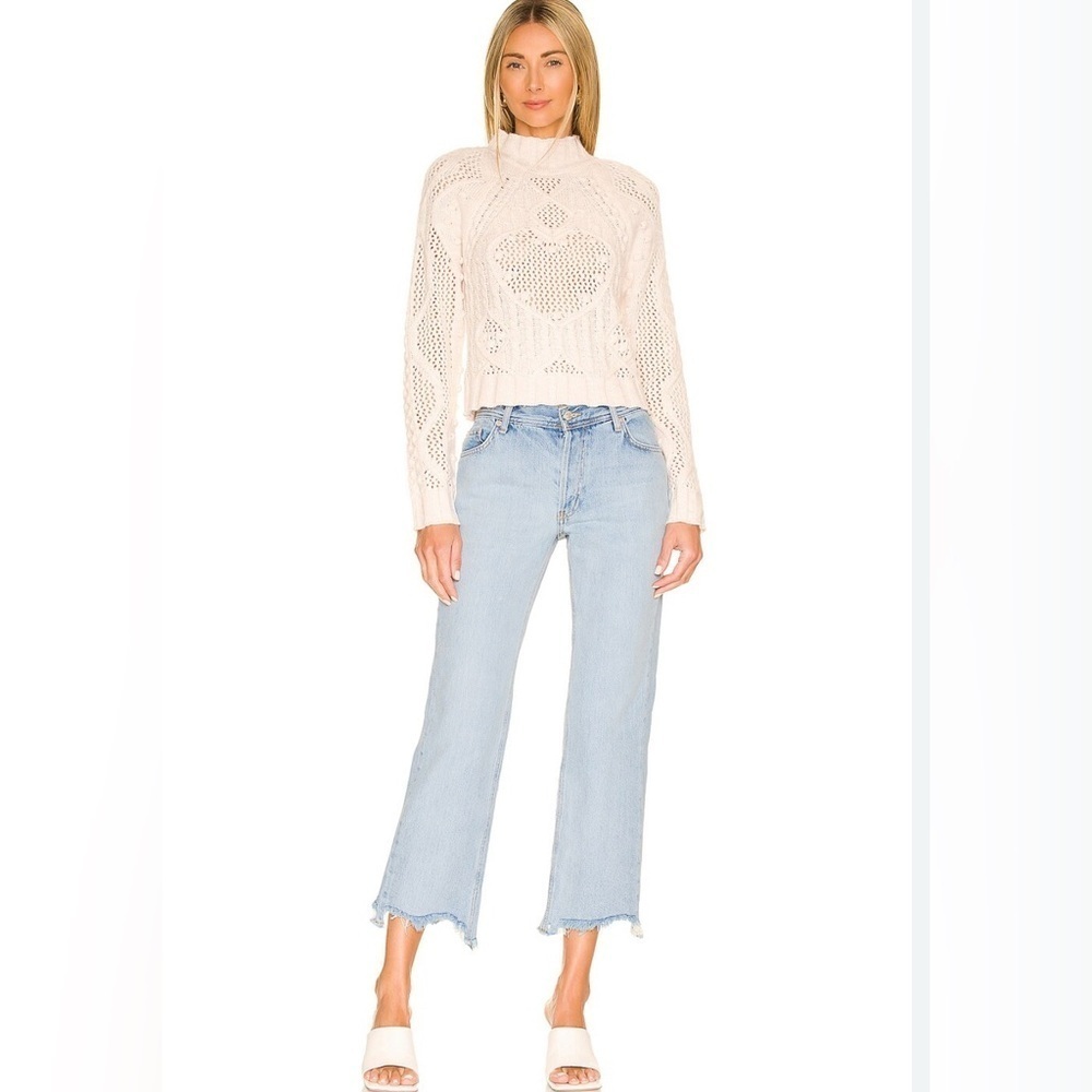 We The Free “Maggie” mid rise medium wash 5 pocket button fly denim jean 25